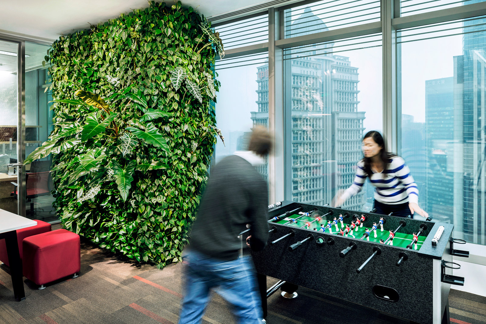 Mingzhu Nerval vertical living wall experts created a healthy nature workspace at Citrix Systems in Shanghai, 2011