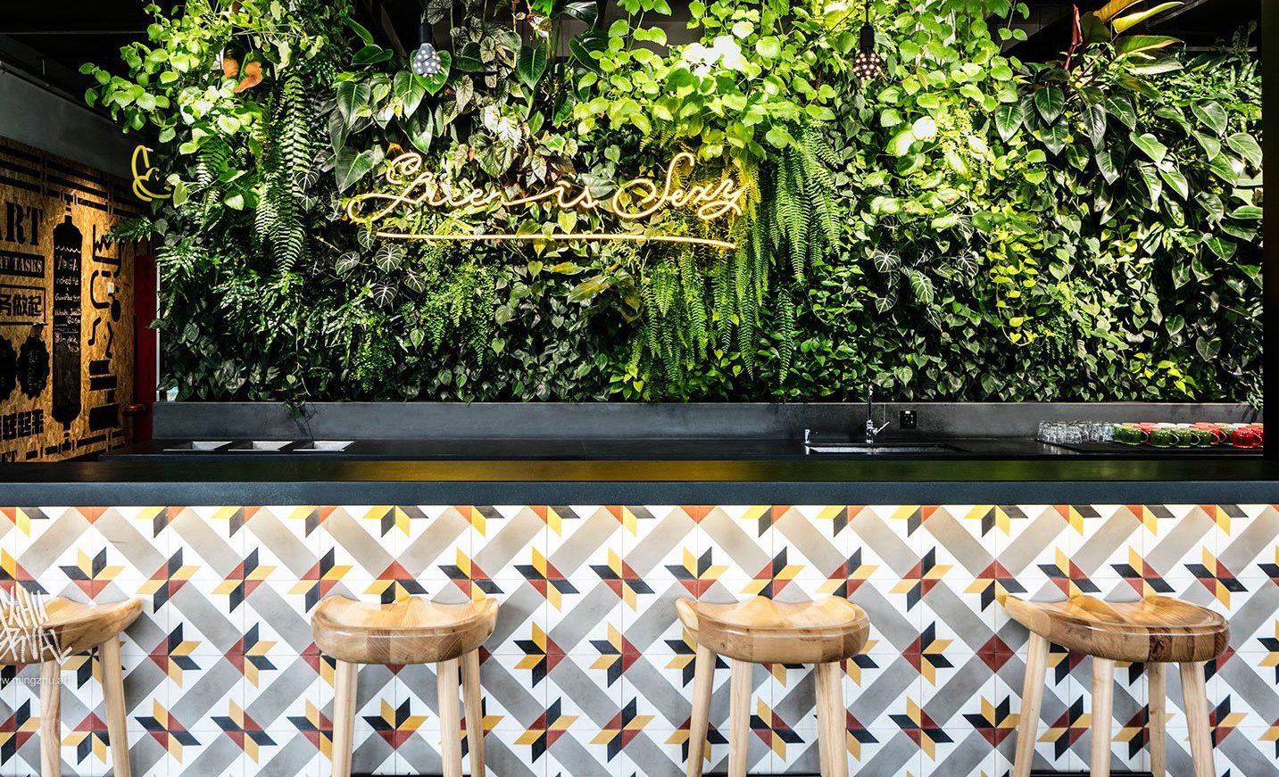 Vertical garden by Mingzhu Nerval at WeWork in Shanghai, 2015