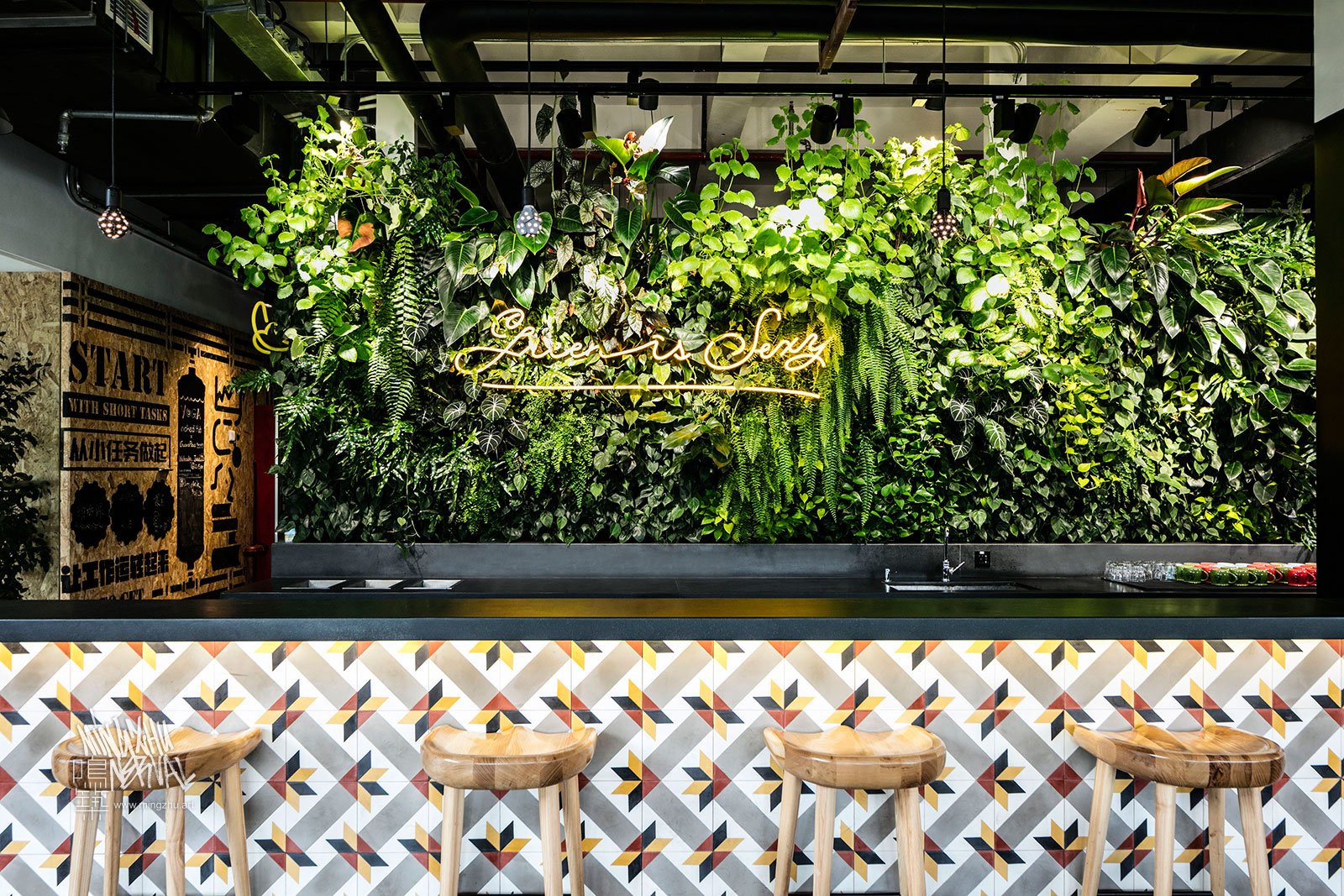 Mingzhu Nerval vertical living wall experts created a healthy nature workspace at WeWork in Shanghai, 2015