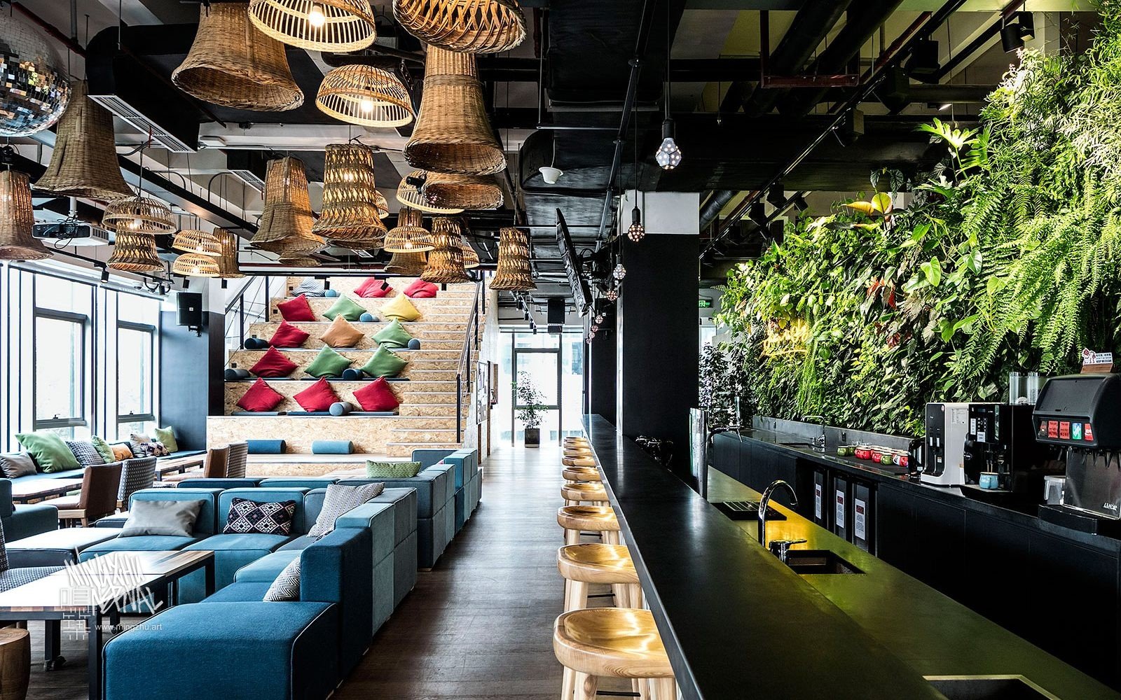 Mingzhu Nerval vertical living wall experts created a healthy nature workspace at WeWork in Shanghai, 2015