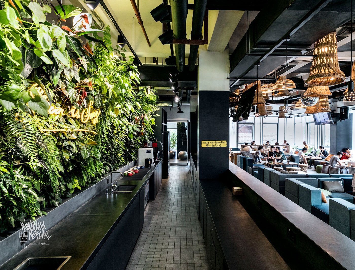 Mingzhu Nerval vertical living wall experts created a healthy nature workspace at WeWork in Shanghai, 2015