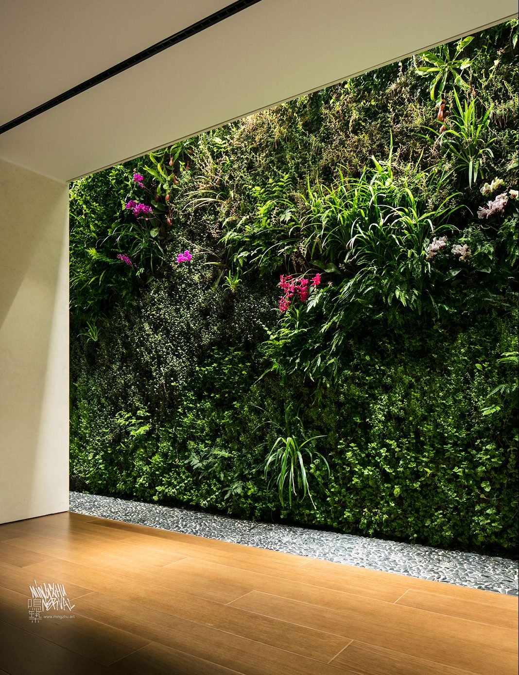 Mingzhu Nerval vertical living wall experts created the garden design for this luxury home villa in Hong Kong, 2016