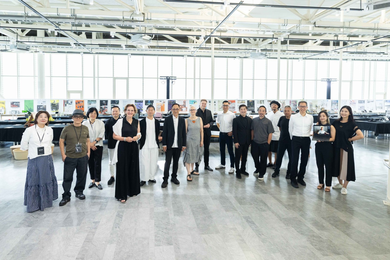 Mingzhu Nerval Golden pin Design Award Winners