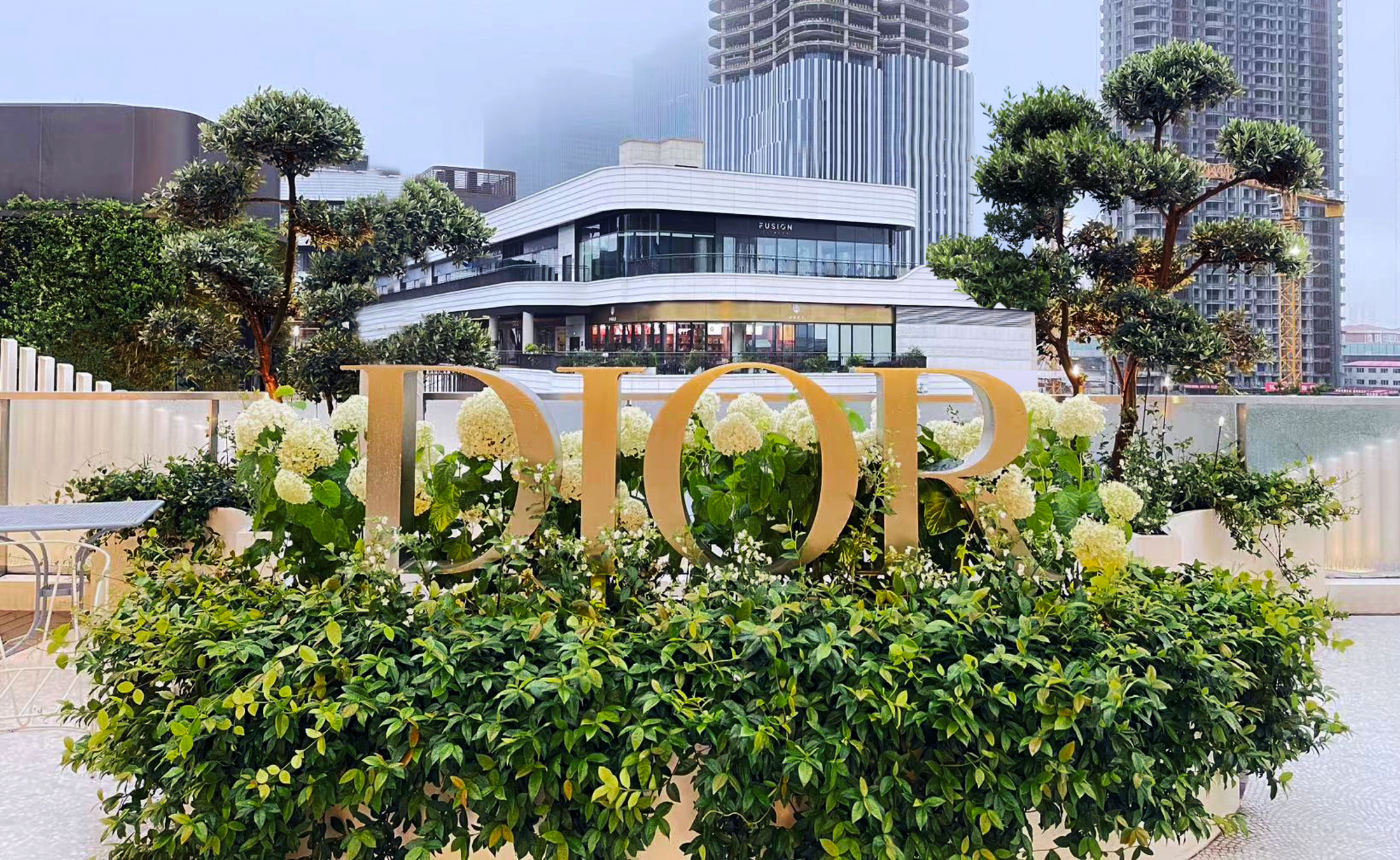 Mingzhu Nerval, boutique garden for DIOR in Shanghai, 2025
